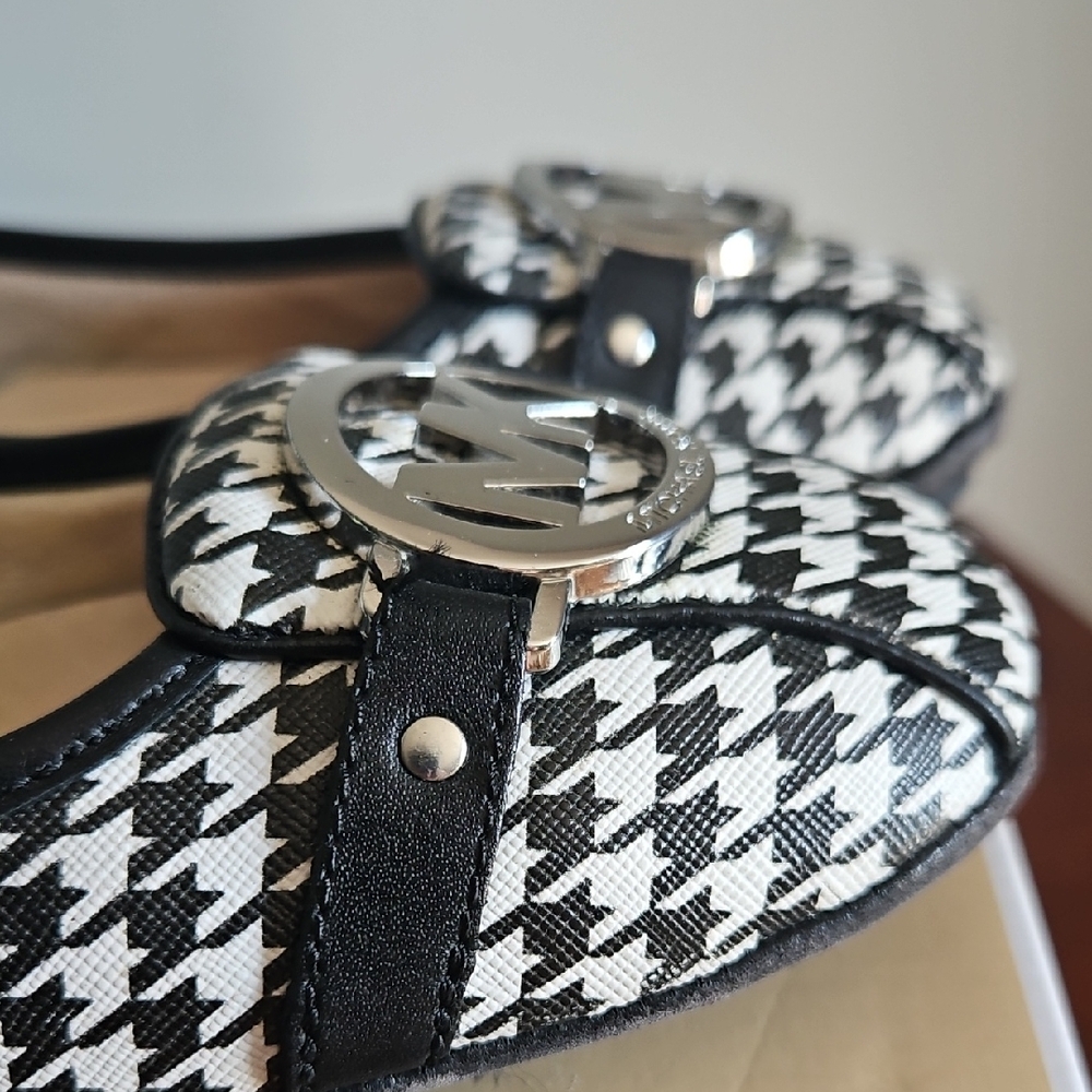Michael Kors Black and White Houndstooth Flats - Picture 4 of 6